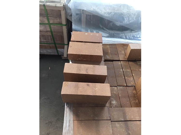 大連優(yōu)質(zhì)轉(zhuǎn)爐噴補(bǔ)料價(jià)格